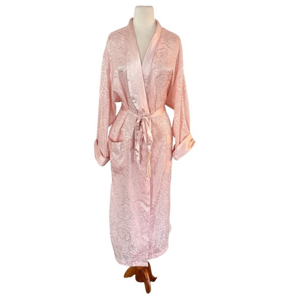 VICTORIA’S SECRET Vintage Gold Label Silky Paisley Pink Robe Size M - Picture 1 of 14